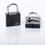 black square key love lock